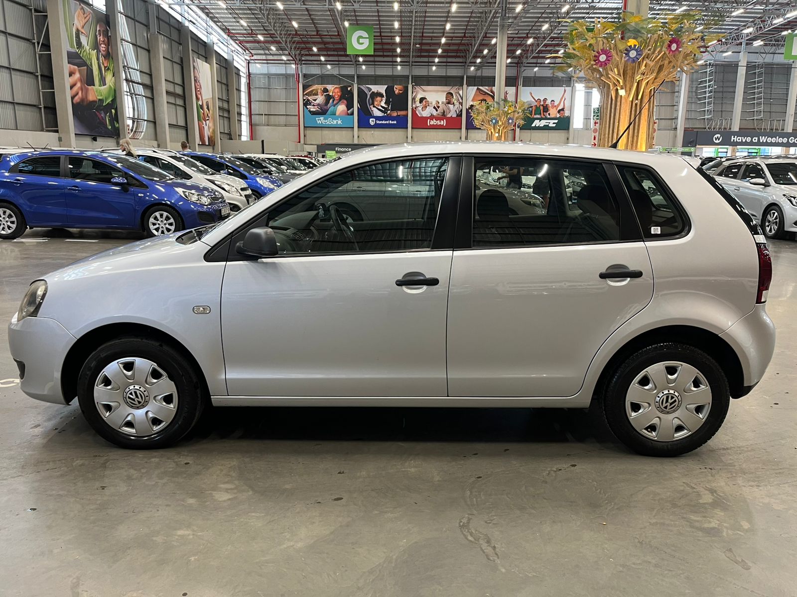 VOLKSWAGEN POLO VIVO POLO VIVO 1.4 TRENDLINE 5Dr